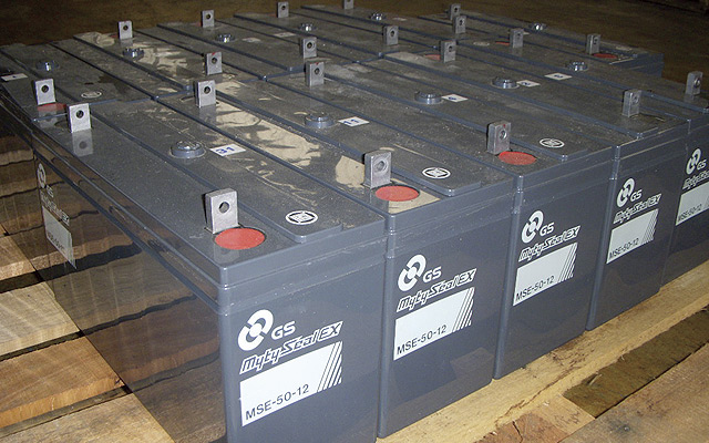 産業用鉛蓄電池 シール(制御弁式)型